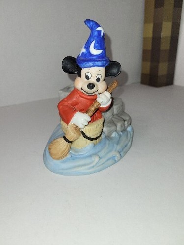 Vintage disney mickey - mickey, fantasia
