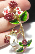 Cute 3D Mouse & Blackberry Fruit Enamel Brooch Vintage Style Pin Harvest New