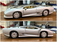 Maisto Jaguar XJ220 1:18 Scale Silver Diecast Model (please read condition) A164