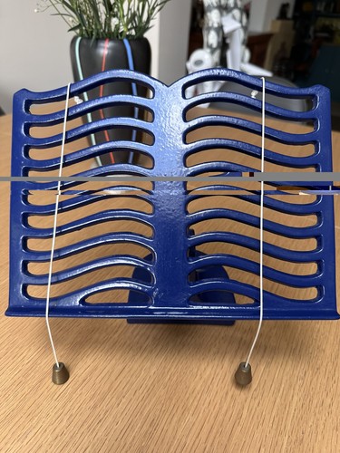 Cast iron cookbook - cast, stand