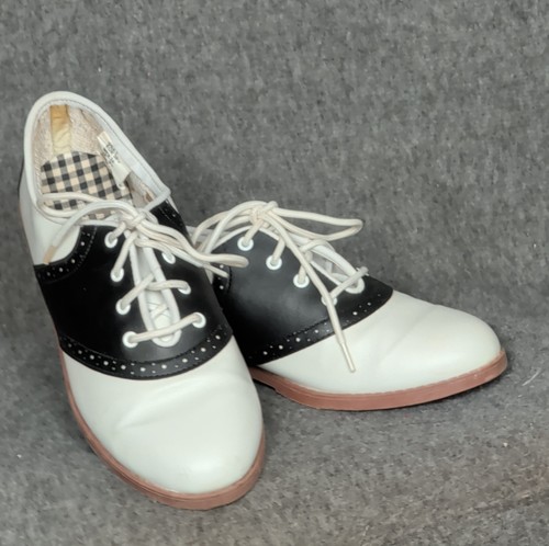 Predictions saddle shoes - saddle,