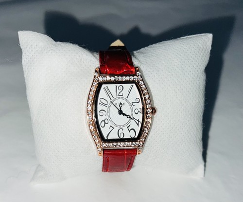 Display unusual rhinestone - unusual,