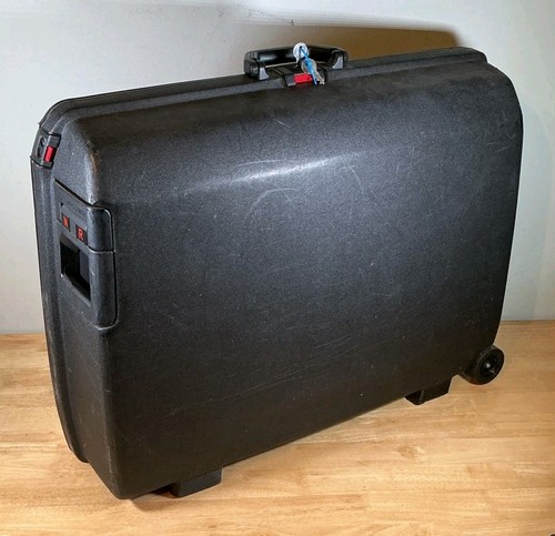 Samsonite wheeled hard shell - samsonite,