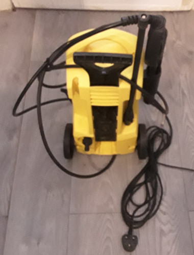 Pressure washer tested and - pressure,