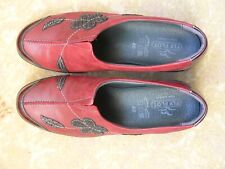 Lovely unusual  red shoes by Pavers size 7 unused.