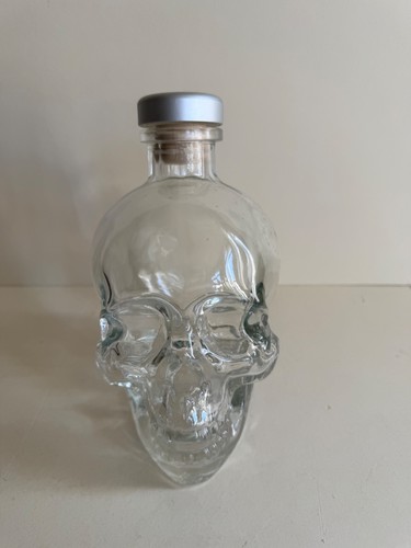 Empty crystal head vodka skull - empty,