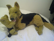 Vintage E & J Classic German Shepherd & Puppy 16" Long