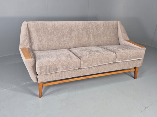 Vintage seater danish mid - 3,