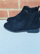 Chelsea Black Ankle Boots