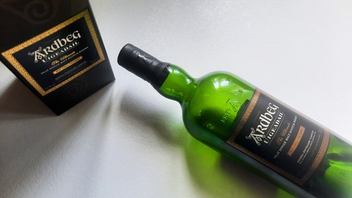 Ardbeg uigeadail islay - ardbeg,