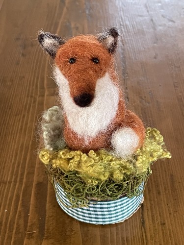 Fox log moss country - on,