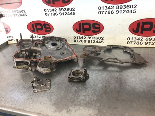 Piece timing case set pump - case,