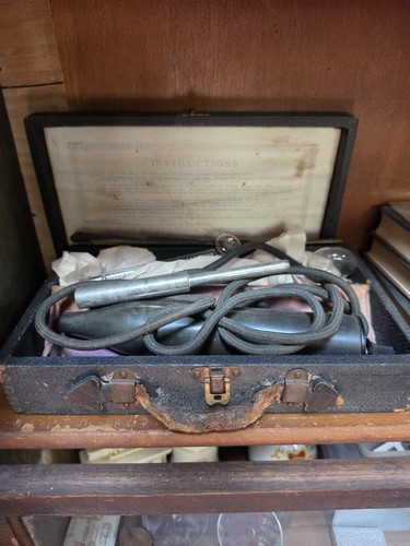 Antique violet ray - ray, electric