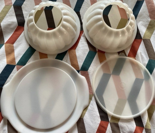 Tupperware jelly moulds with - tupperware,