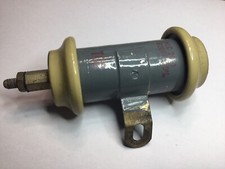 Plessey 820pF, 10KV High Frequency / Voltage Ceramic Capacitor, Chassis Mount.