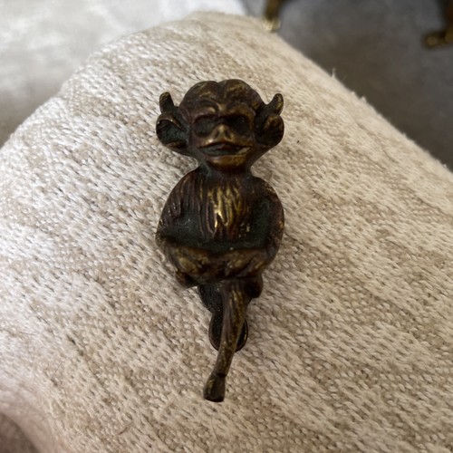 Vintage brass lincoln imp door - brass,