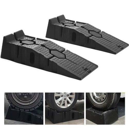 Pair low entrance car curb - of,