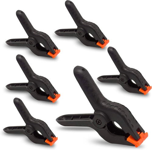 Pack plastic spring grip - of,
