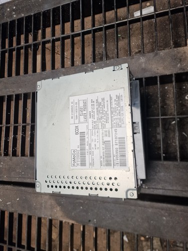 Volvo v70 mk3 radio - radio, stereo