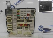 Renault Megane + Scenic 2006-2008 Engine Fuse Box UPC Unit N2 8200481866