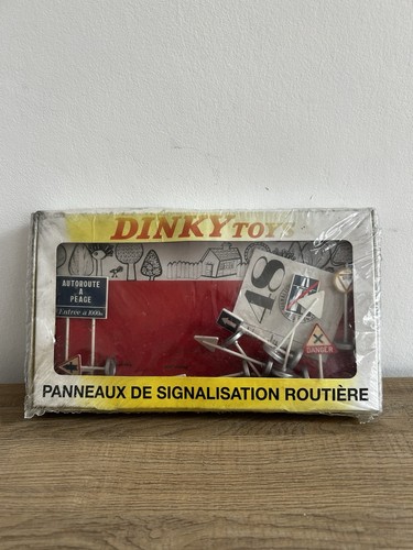 Dinky toys 593 french - toys,