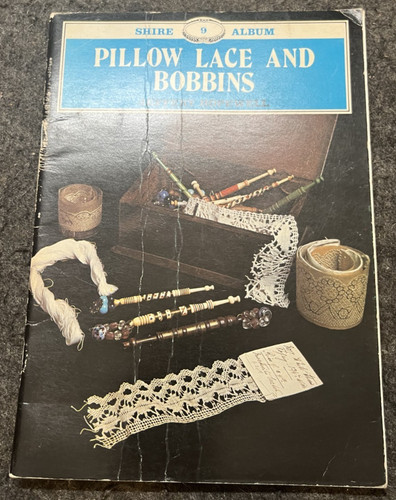 Vintage 1977 shire album - 1977,