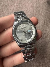 Vintage Seiko 5 Automatic Japan Made Silver Dial 21 Jewels DayDate 7S26-02C0