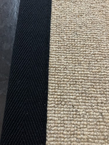 Carpet taping and whipping - taping,
