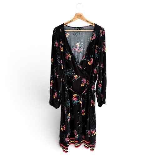 Ladies long sleeved dress - sleeved,