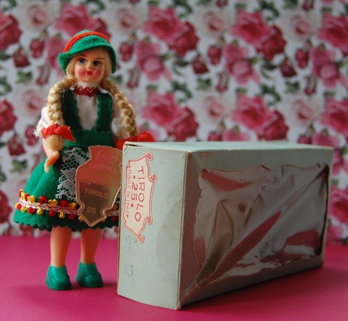 Small vintage doll tirolo made - small,