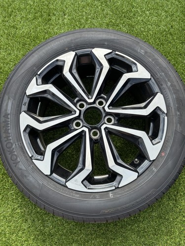 Toyota yaris cross - toyota, alloy