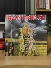 Iron Maiden - Iron Maiden