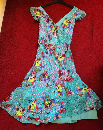 Gorgeous vintage zepla tea - gorgeous,