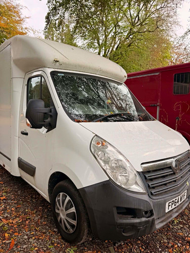 Vauxhall white catering food - vauxhall,