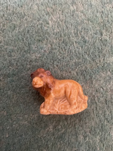 Wade whimsie lion - whimsie, lying