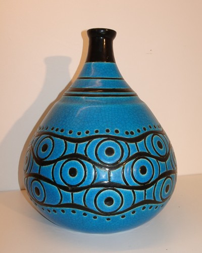 Large antique art - large, vase