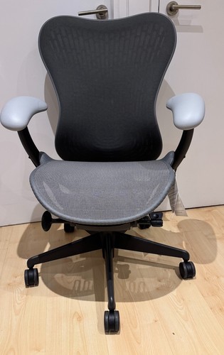 Herman miller mirra - mirra, 2