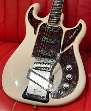 Baldwin Burns Hank Marvin