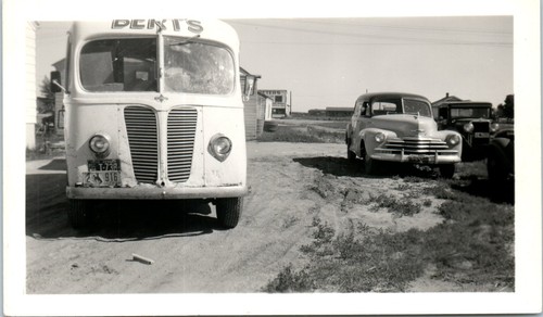 1940s dents delivery truck - 1940s,