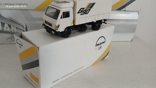 Conrad man b90 - truck, 1/50