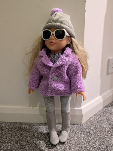 Design friend doll - design,