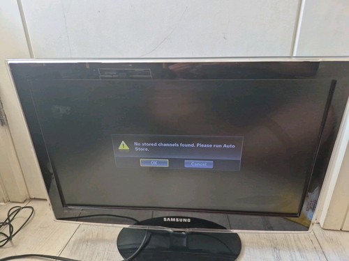 Samsung lcd flatscreen - lcd,