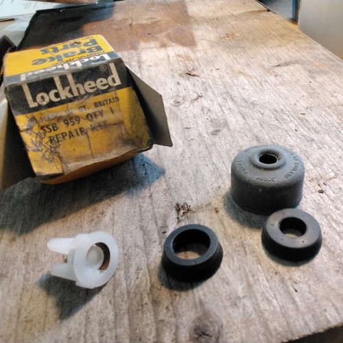 Lockheed ssb959 clutch master - lockheed,