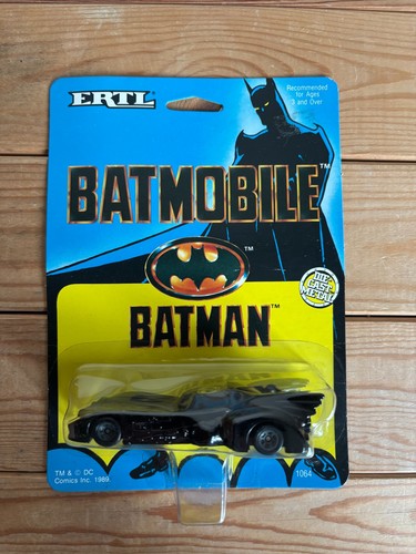 Ertl 1064 batman s batmobile - 1064,