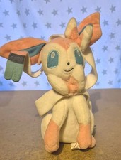 ST Pokemon Sylveon In Sitting