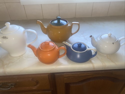 Tea pots - ,