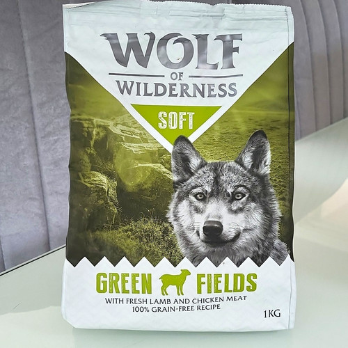 Wolf wilderness soft green - of,