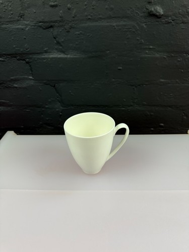 White denby china curved - white,