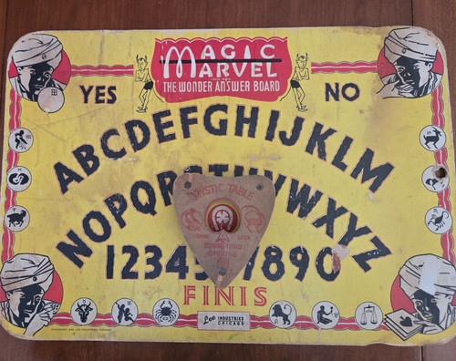 Vintage 1944 magic marvel - 1944,