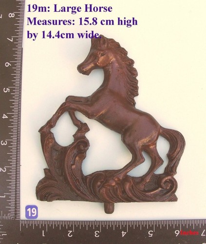 Title 19m medium horse - title:,
